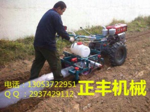 开沟机 农田中的高效挖沟与精准施肥利器